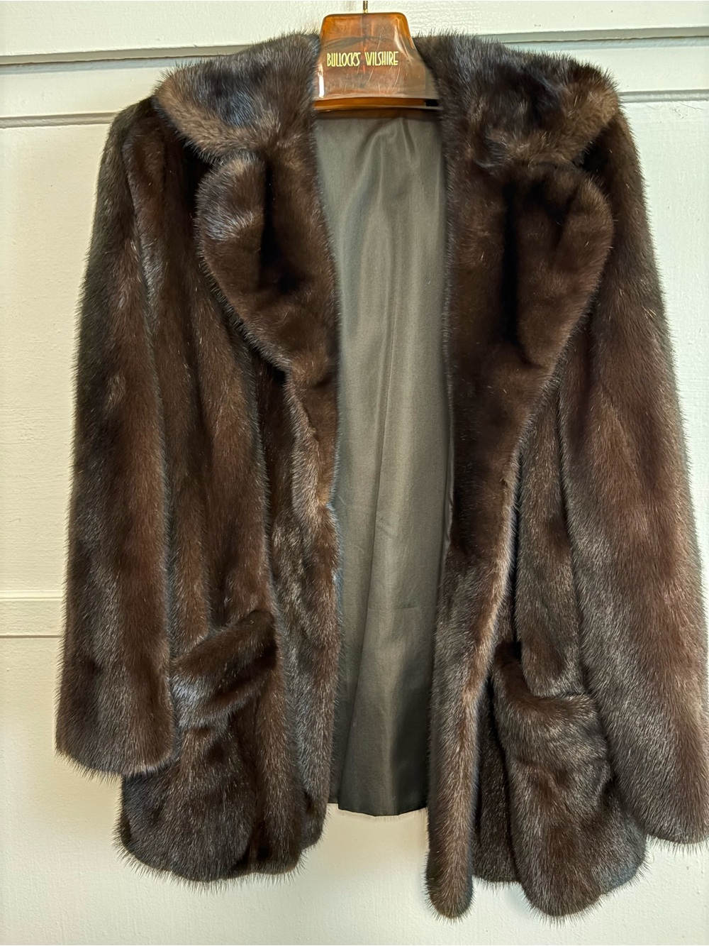 Women's Dark Brown Mink Fur Coat - Luxe Warm Outerwear